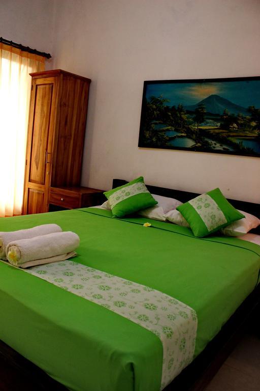 Surya Home Stay Nusa Lembongan  Ruang foto