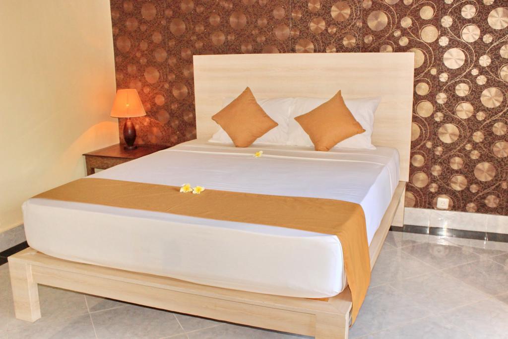 Surya Home Stay Nusa Lembongan  Bagian luar foto