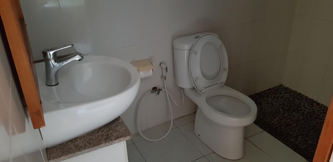 Surya Home Stay Nusa Lembongan  Bagian luar foto